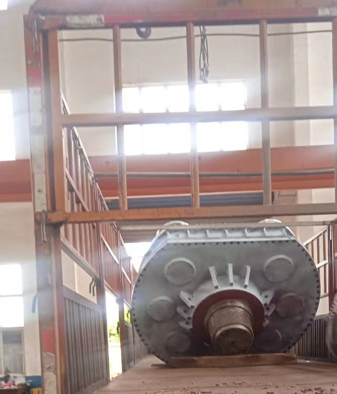 西安鑫坤建筑工程有限公司6x30KW齒輪箱發(fā)貨，安裝于3000土壓平衡頂管機(jī)
